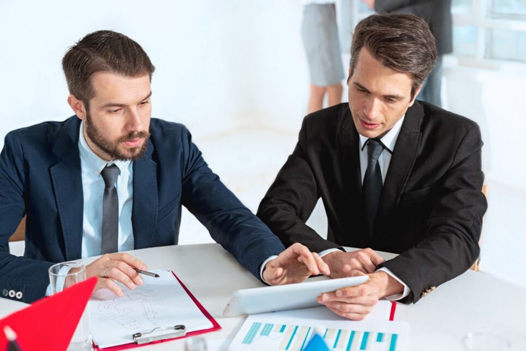 Why Hiring a Corporate and Tax Attorney